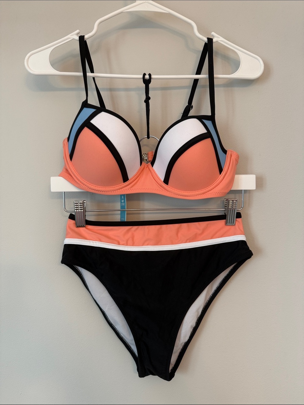 NWT Cupshe Colorblock Coral & Black Women's Bikini Set